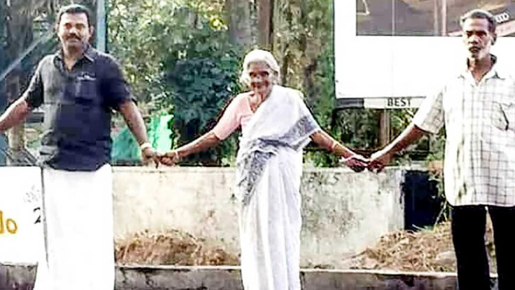 സഖാവ് പാത്തുമ്മ; വിടവാങ്ങിയത് സമരമുഖങ്ങളിലെ ഉരുക്ക് വനിത സഖാവ് പാത്തുമ്മ; വിടവാങ്ങിയത് സമരമുഖങ്ങളിലെ ഉരുക്ക് വനിത