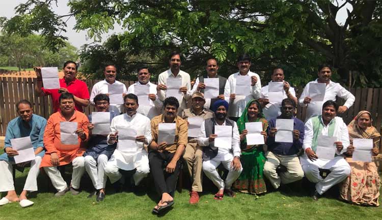 സിന്ധ്യപക്ഷത്തുള്ള 19 എം.എൽ.എമാർ രാജിക്കത്ത്​ നൽകി