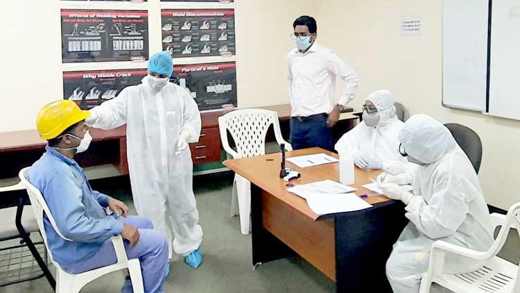 കോ​വി​ഡ്​ നി​ർ​ണ​യ ക്യാ​മ്പ്​