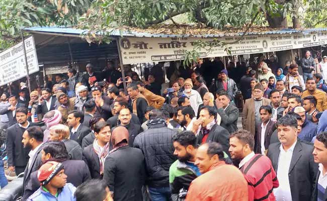 കോടതിയിൽ പ്രതി വെടിയേറ്റ്​ മരിച്ച സംഭവം: 18 പൊലീസുകാർക്ക്​ സസ്​പെൻഷൻ