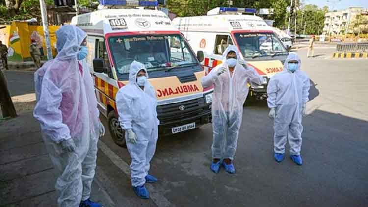 കോവിഡ് ബാധിതനായ ഭർത്താവിനെ കുറിച്ച് വിവരമില്ലെന്ന് വീട്ടമ്മ; രോഗി മരിച്ചെന്നും സംസ്കരിച്ചെന്നും ആശുപത്രി