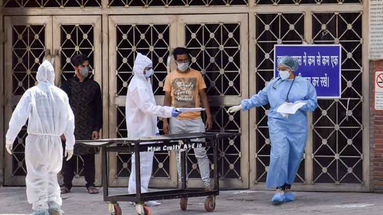 രാജ്യത്ത് കോവിഡ് ബാധിതർ അരലക്ഷം കവിഞ്ഞു; മൂന്ന് ദിവസത്തിനിടെ പതിനായിരം രോഗികൾ