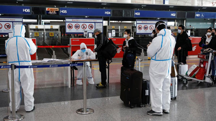 കോവിഡ്​ പരിശോധനയിൽനിന്ന്​ രക്ഷപ്പെടാൻ ഗുളിക കഴിച്ച്​​ യാത്രക്കാർ