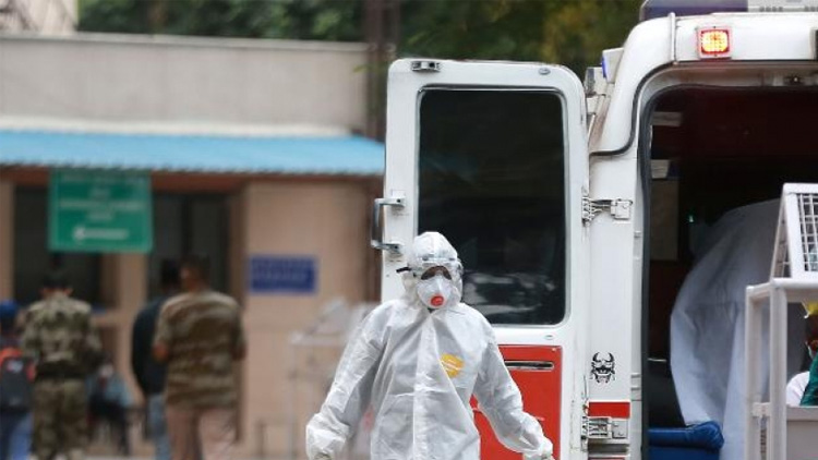 കോ​വി​ഡ് ഭേ​ദ​മാ​യ ഗ​ര്‍ഭി​ണി വീ​ട്ടി​ല്‍ പ്ര​സ​വി​ച്ചു; ആ​ശു​പ​ത്രി​യി​ലെ​ത്താനായത്​ ഒ​രു മ​ണി​ക്കൂ​ര്‍ വൈ​കി