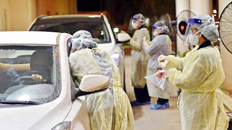 കോ​വി​ഡ്​​ബാ​ധി​ത​രു​ടെ  എ​ണ്ണം കു​റ​യു​ന്നു