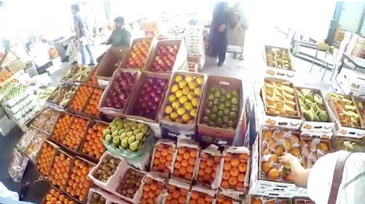 കോ​വി​ഡ് നി​യ​ന്ത്ര​ിക്കാനാ​യി​ല്ലെ​ങ്കി​ൽ പ​ഴം–പ​ച്ച​ക്ക​റി​ക​ൾ​ക്ക് ക്ഷാ​മം