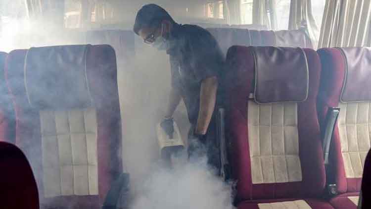 ‘അ​ട​ച്ചി​ടു​ക’​യെ​ന്നാ​ൽ വീ​ട്ടി​ൽ​ത​ന്നെ ക​ഴി​യ​ൽ