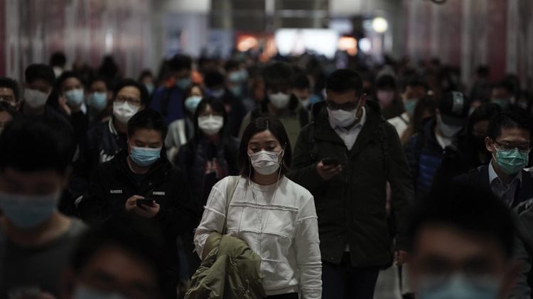 കോ​വി​ഡ് വൈ​റ​സി​നോ​ടൊ​ത്തു ജീ​വി​ക്കു​ന്ന​തെ​ങ്ങ​നെ​? 