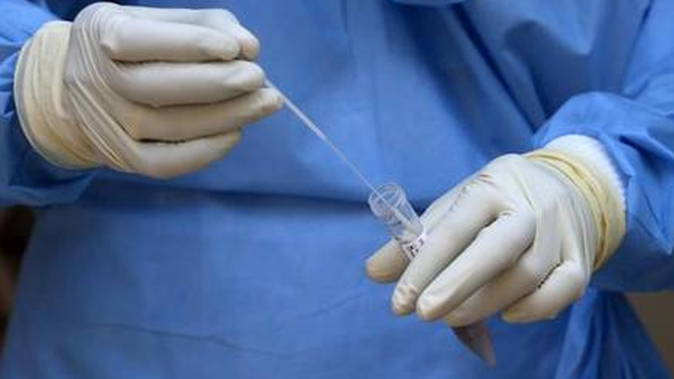 ജ​ന​പ്ര​തി​നി​ധി​ക​ളി​ലും കോ​വി​ഡ്​ പ​ട​രു​ന്നു