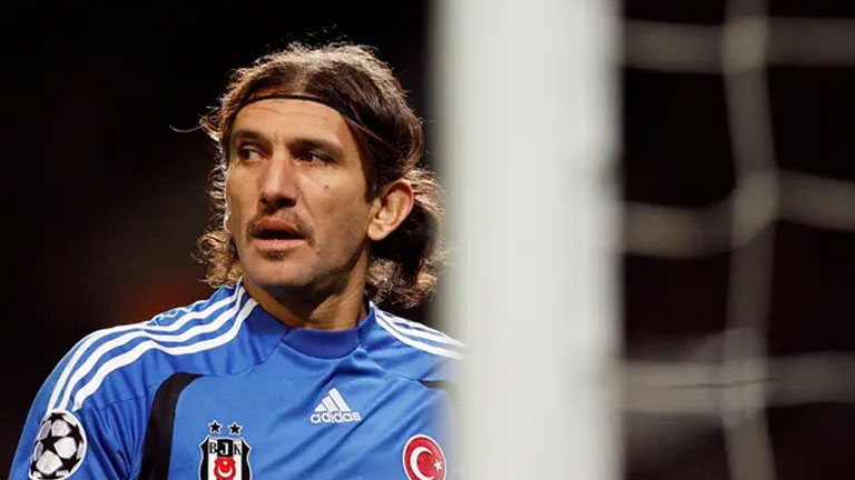 തു​ർ​ക്കി ഫുട്​ബാൾ ഇ​തി​ഹാ​സം റ​ജ്​​ബ​റി​ന്​ കോ​വി​ഡ്​