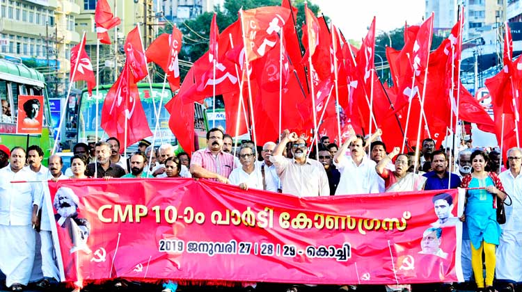 ത​മി​ഴ്​​നാ​ട്ടി​ൽ നാ​ല്​ സീ​റ്റി​ൽ  ഇ​ട​ത്​; മൂ​ന്നി​ലും വെ​ല്ലു​വി​ളി