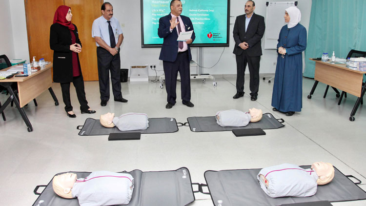 ഹൃദയാഘാതത്തിന്​ പ്രാഥമിക ചികിത്സ: പരിശീലനവുമായി  ആരോഗ്യ മന്ത്രാലയം