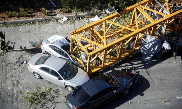 crane-collaps