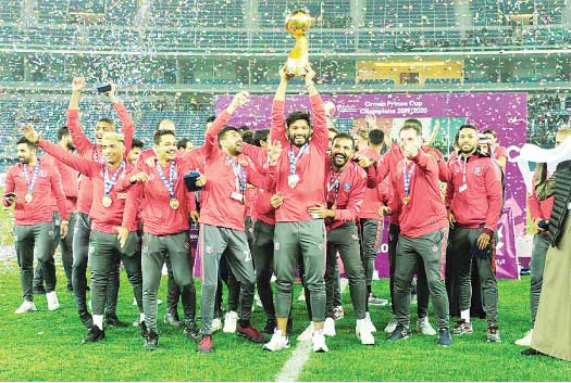 ക്രൗ​ൺ പ്രി​ൻ​സ്​ ഫു​ട്​​ബാ​ൾ: കു​വൈ​ത്ത്​ സോ​ക്ക​ർ ക്ല​ബി​ന്​ കി​രീ​ടം