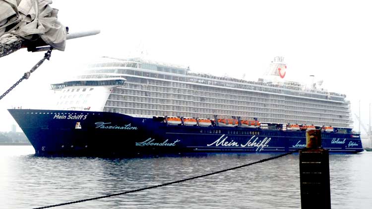 ക്രൂയിസ്​ സീസൺ: പ്രതീക്ഷകളോടെ ആദ്യ കപ്പൽ വെള്ളിയാഴ്​ച നങ്കൂരമിടും