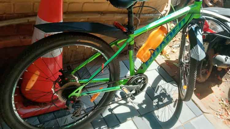 ലോക്ഡൗൺ സൃഷ്ടിച്ച ഹതഭാഗ്യനായ സൈക്കിൾ മോഷ്ടാവ് 