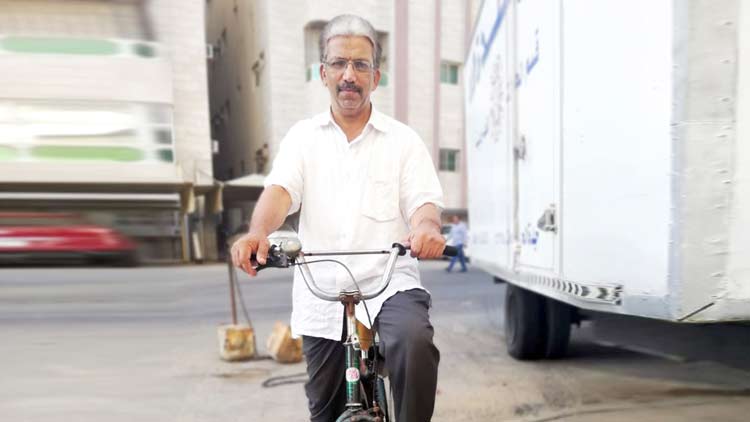 അബ്ദുവിെൻറ സാമൂഹിക പ്രവര്ത്തനം ഇനി നാട്ടിൽ സൈക്കിളേറും അബ്ദുവിെൻറ സാമൂഹിക പ്രവര്ത്തനം ഇനി നാട്ടിൽ സൈക്കിളേറും