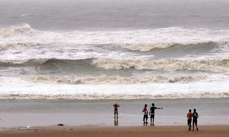 അ​റ​ബി​ക്ക​ട​ലി​ലെ ന്യൂനമർദം ചുഴലിക്കാറ്റായി മാറാൻ സാധ്യത​
