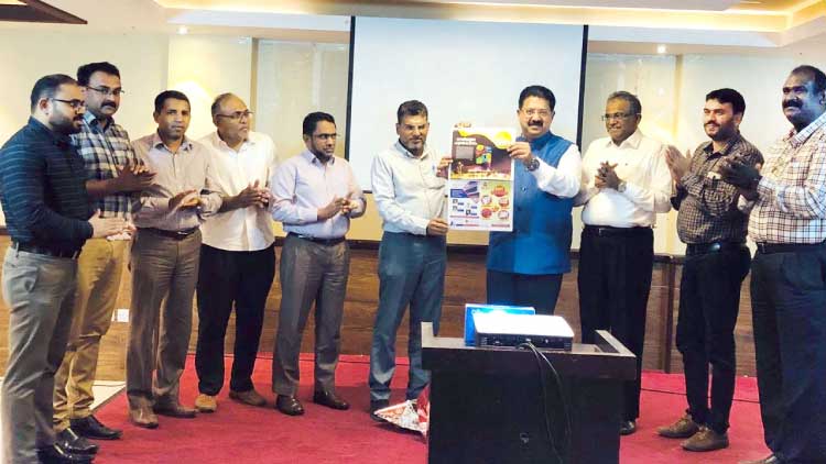 പൈ​തൃ​ക​വ​ും സം​സ്​​കാ​ര​വും  പ്ര​വാ​സ​വും വിഷയങ്ങൾ: ഗ​ൾ​ഫ്​ മാ​ധ്യ​മം ‘ദ​മ്മാം പ്ല​സ്​’ പ്ര​കാ​ശ​നം