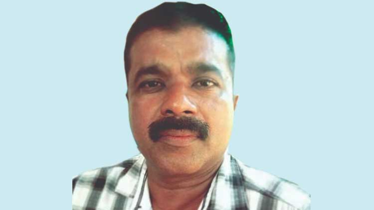 ബൈക്ക് നിയന്ത്രണം തെറ്റി പോസ്​റ്റിലിടിച്ച് മധ്യവയസ്കൻ മരിച്ചു