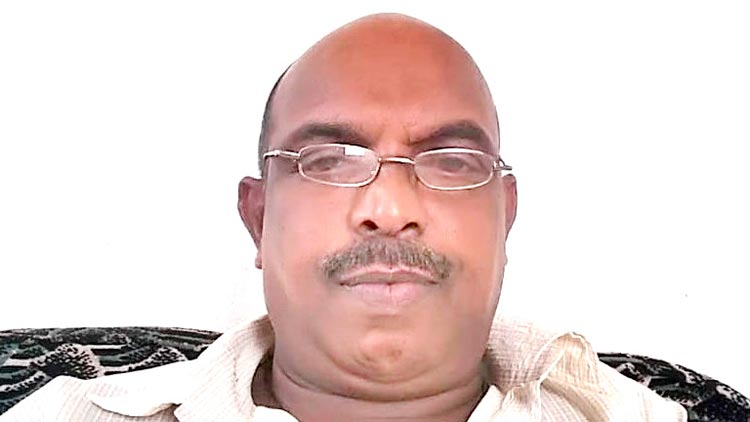 പ​ത്ത​നം​തി​ട്ട സ്വ​ദേ​ശി​  മ​രി​ച്ച​നി​ല​യി​ൽ