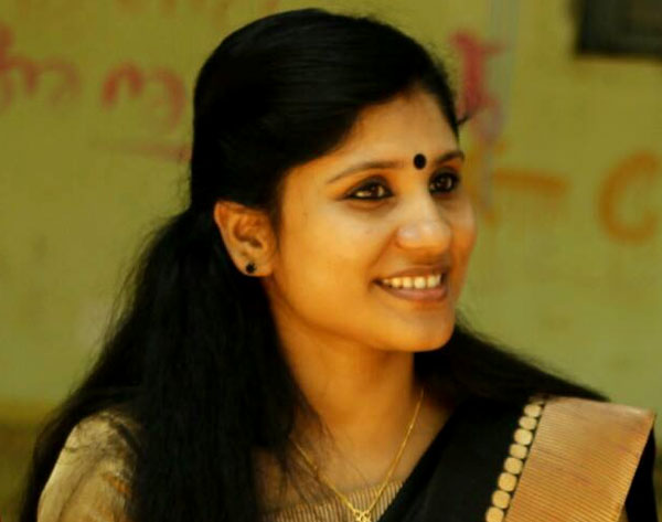 ബീഫ് ഫെസ്റ്റിവല്‍ വിവാദം: നിലപാടില്‍ മാറ്റമില്ലെന്ന്‌ ദീപ നിശാന്ത്