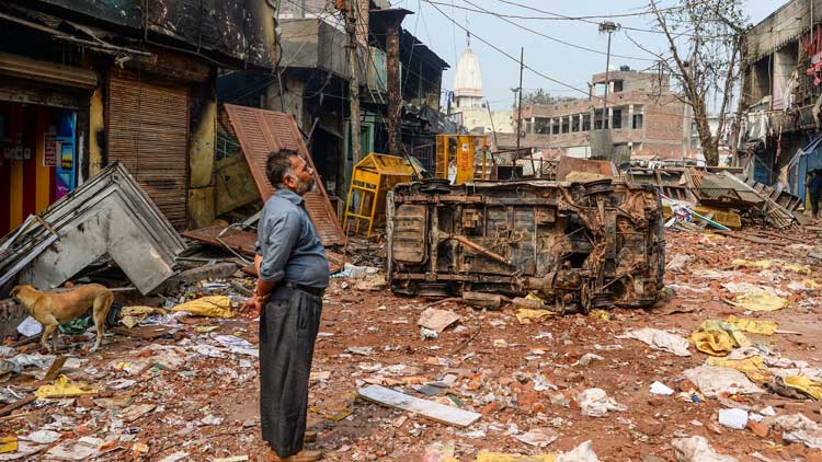 ഡല്‍ഹി വര്‍ഗീയ ആക്രമണം: ഇരകളെ ക്യാമ്പ് വിട്ടുപേകാന്‍ നിര്‍ബന്ധിക്കുന്നു