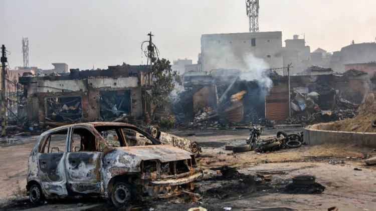 ഡൽഹി കലാപം; അഭ്യൂഹങ്ങൾ പ്രചരിപ്പിക്കരുതെന്ന്​ പൊലീസ്​