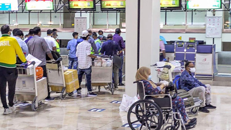 161 ഇന്ത്യൻ അനധികൃത കുടിയേറ്റക്കാരെ യു.എസ്​ നാടുകടത്തുന്നു 