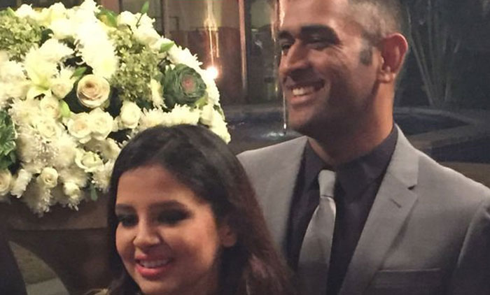 അമ്രപാലി ഗ്രൂപ് ധോണിക്കും പണം​ വകമാറ്റി