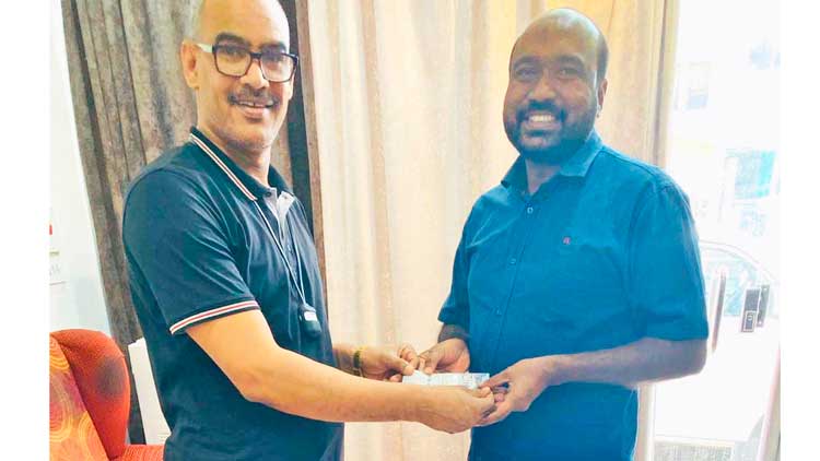 ഫേ​സ്‌​ബു​ക്ക് പോ​സ്​​റ്റ്​ സ​ഹാ​യി​ച്ചു: ക​ള​ഞ്ഞു കി​ട്ടി​യ പ​ണ​ത്തിൻെറ ഉ​ട​മ​സ്ഥ​നെ ക​ണ്ടെ​ത്തി