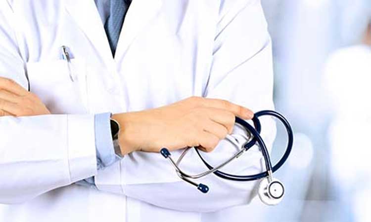 കു​വൈ​ത്ത്​ ആ​രോ​ഗ്യ മ​ന്ത്രാ​ല​യം  ഇ​ന്ത്യ​ൻ​ ഡോ​ക്​​ട​ർ​മാ​രെ നി​യ​മി​ക്കു​ന്നു