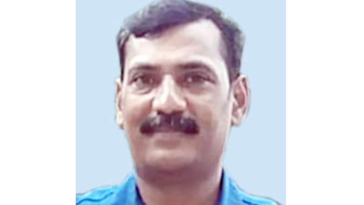 കാ​റി​ൽ അ​ബോ​ധാ​വ​സ്ഥ​യി​ൽ ക​ണ്ട ഡോ​ക്ട​ർ മ​രി​ച്ചു