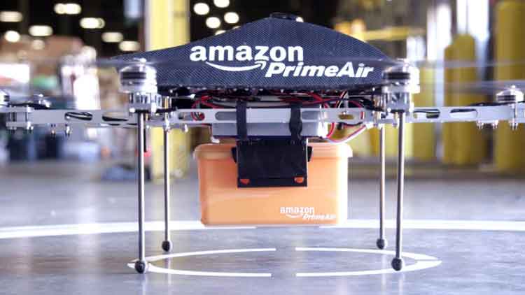 വാ​ണി​ജ്യ ആ​വ​ശ്യ​ത്തി​ന്​ ഡ്രോ​ൺ പ​റ​ത്താ​നൊ​രു​ങ്ങി ദു​ബൈ