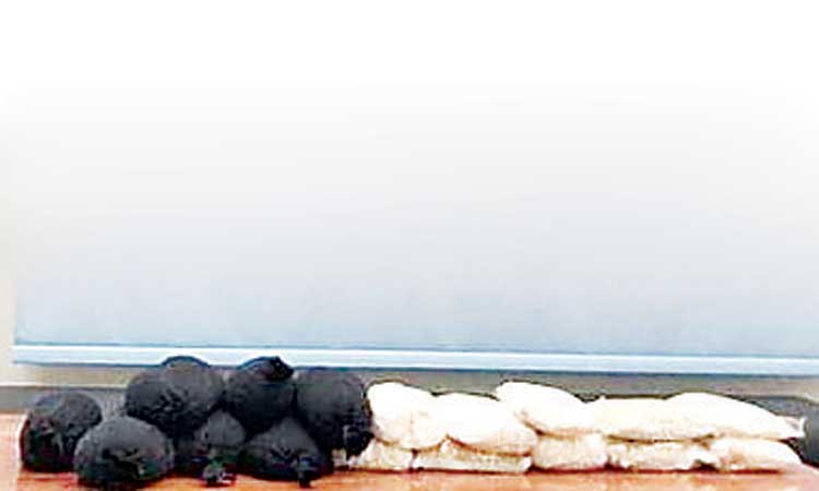 അ​ബ്​​ദ​ലി​യി​ൽ 48,500 മ​യ​ക്കു​മ​രു​ന്ന്​  ഗു​ളി​ക പി​ടി​കൂ​ടി