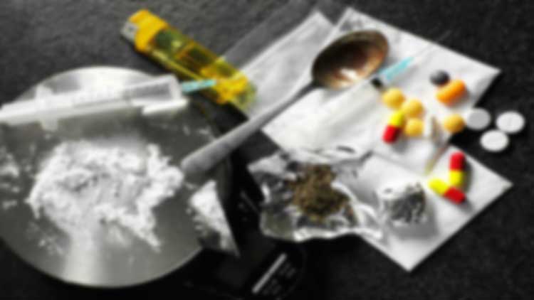 ലൊക്കേഷനിലെ ലഹരി: വിവാദം ഹൗസ്​ഫുൾ