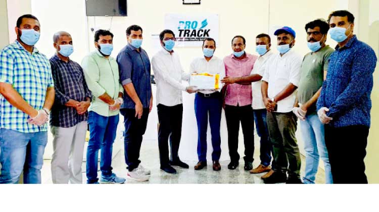 കെ.എം.സി.സി മുന്നിട്ടിറങ്ങി: കടൽകടന്ന് അവശ്യമരുന്നുകളെത്തി