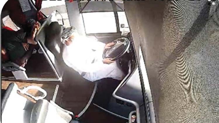 ദു​ബൈ ബ​സ​പ​ക​ടം:  അ​പ്പീ​ൽ ന​ൽ​കു​മെ​ന്ന്​ ഒ​മാ​ൻ എം​ബ​സി