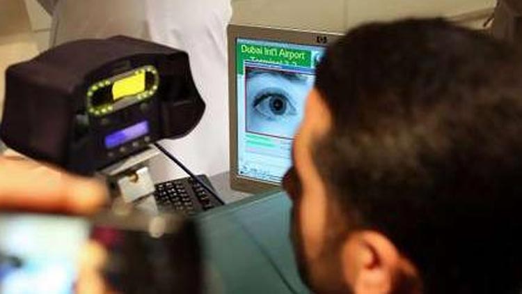 പ​തി​വ് സ​ന്ദ​ര്‍ശ​ക​ര്‍ക്ക് ക​ണ്ണ് സ്കാ​നി​ങ് വേ​ണ്ട; പു​തി​യ സം​വി​ധാ​ന​വു​മാ​യി ദു​ബൈ