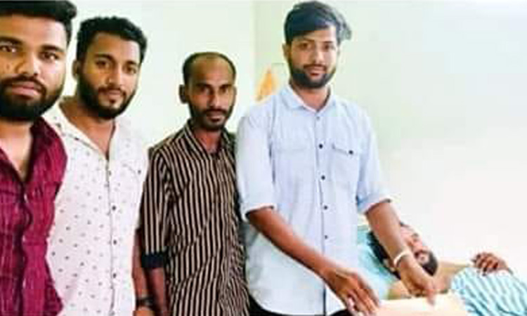 ഡി.വൈ.എഫ്​.​െഎ പ്രവർത്തകന്​ ഒരു ലക്ഷം രൂപയുടെ കാരുണ്യസഹായവുമായി യൂത്ത്​ ലീഗ്