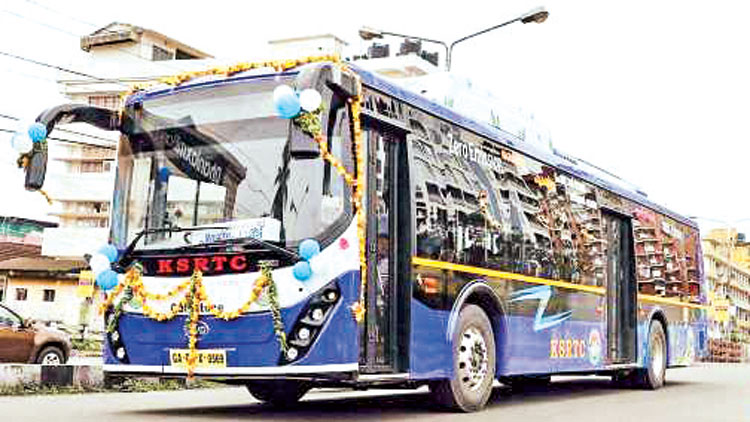 തിരുവനന്തപുരത്തും എറണാകുളത്തും  കോഴിക്കോടും ഇ-ബസുകൾ വരുന്നു