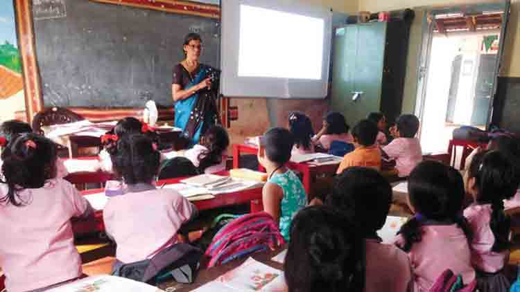 ഹൈസ്​കൂൾ –ഹയർസെക്കൻഡറി ലയനം: ഖാദർ കമ്മിറ്റി ശിപാർശ തള്ളി യു.ഡി.എഫ്​ റിപ്പോർട്ട്​