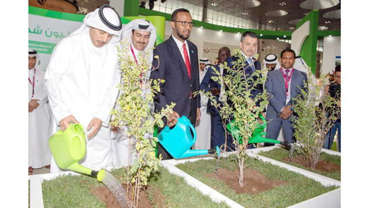 അ​​ക​​ലെ​​യ​​ല്ല, ഹ​​രി​​ത ഖ​​ത്ത​​ർ