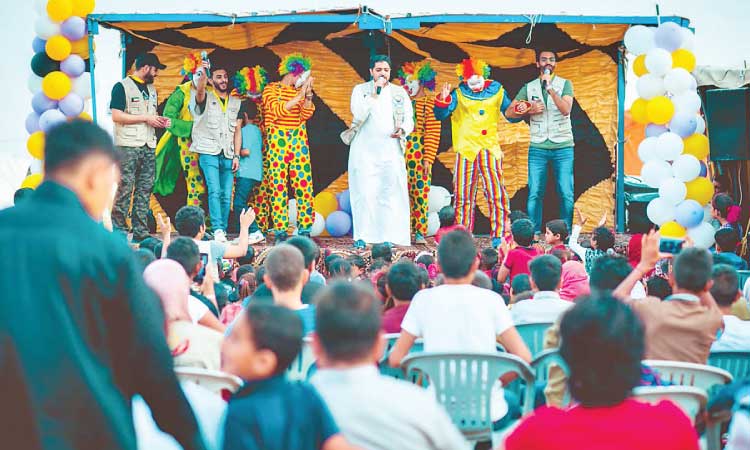 പെ​രു​ന്നാ​ൾ ആ​ഘോ​ഷം: സി​റി​യ​ൻ അ​ഭ​യാ​ർ​ഥി​ക​ൾ​​ക്കാ​യി വി​നോ​ദ പ​രി​പാ​ടി​ക​ൾ ന​ട​ത്തി