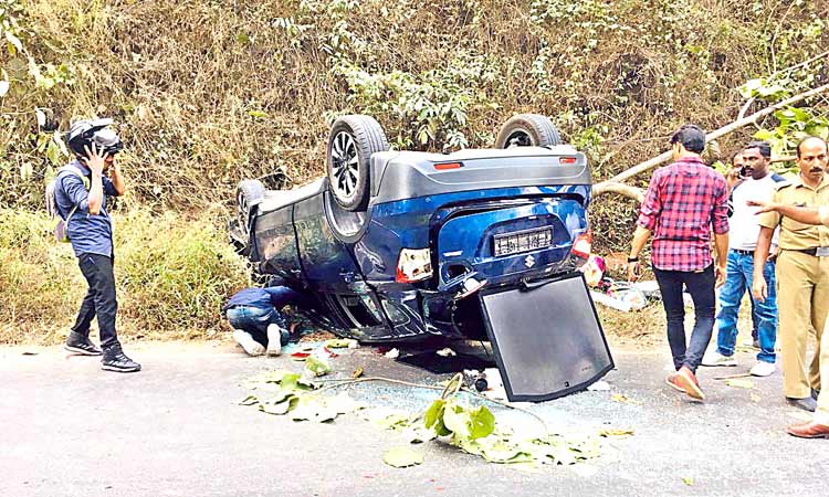 ബ്രഹ്മപുരം റോഡിൽ അപകടങ്ങൾ പെരുകുന്നു