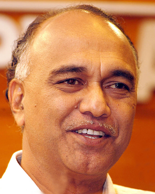 മാറാട്​ കലാപം: സി.ബി.​െഎ അന്വേഷണ ഹരജി പിൻവലിപ്പിച്ചതിൽ മുഖ്യപങ്ക്​ കുമ്മനത്തിന്​ –എളമരം കരീം