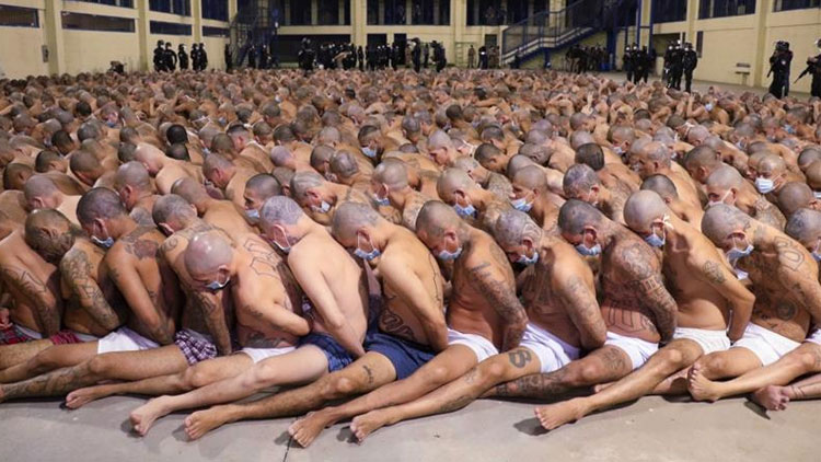 തിങ്ങിനിറഞ്ഞ ജയിലുകളിൽ കോവിഡ്​ ഭീതിയിൽ തടവുകാർ