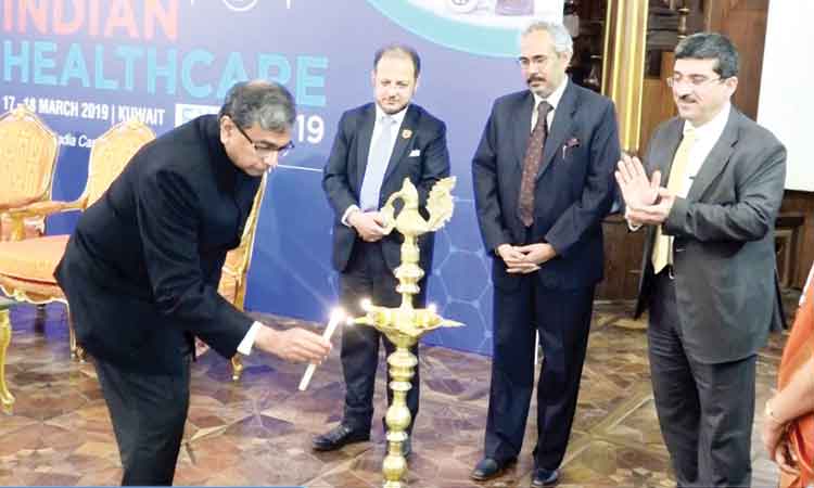 ഇ​ന്ത്യ​ൻ മി​ക​വി​ലേ​ക്ക്​ വി​ര​ൽ​ചൂ​ണ്ടി ഹെ​ൽ​ത്ത് കെ​യ​ർ എ​ക്സ്പോ