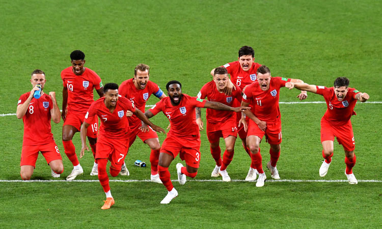 നിർഭാഗ്യ ചരിത്രം തിരുത്തി ഇംഗ്ലണ്ട്; കൊളംബിയയെ തകർത്ത് ക്വാർട്ടർ ഫൈനലിൽ നിർഭാഗ്യ ചരിത്രം തിരുത്തി ഇംഗ്ലണ്ട്; കൊളംബിയയെ തകർത്ത് ക്വാർട്ടർ ഫൈനലിൽ