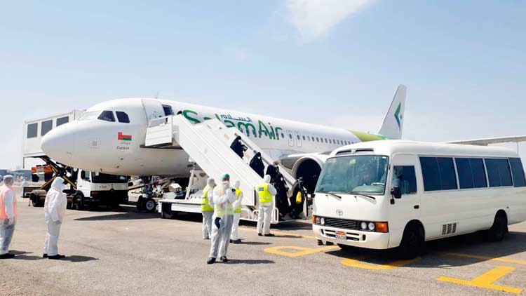 ഇ​റാ​നി​ൽ​നി​ന്നു​ള്ള ആ​ദ്യ സം​ഘം എ​ത്തി